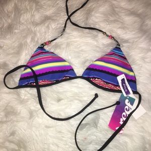Reversible reef bikini top